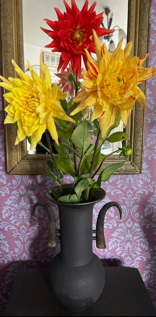 Made-in-Mokum_HornyVase